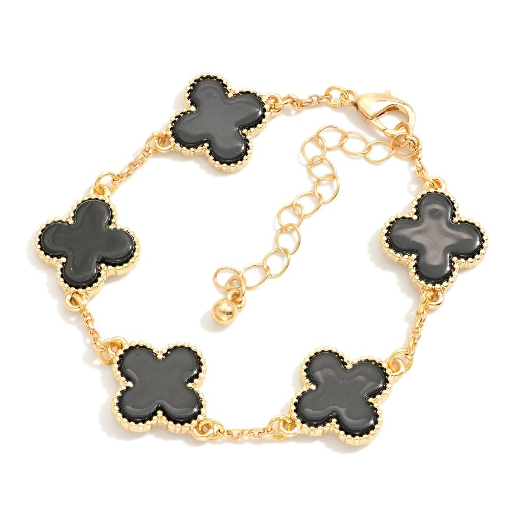 Queen Of Clubs Linked Clover Bracelet