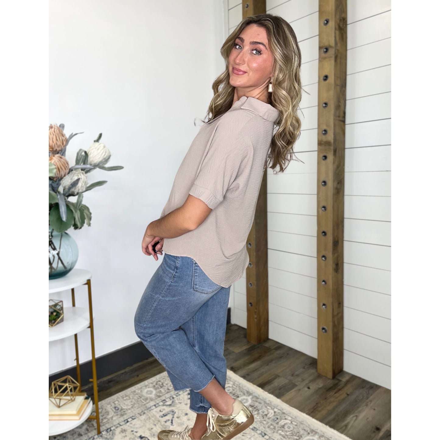 Effortless Airflow V-Neck
