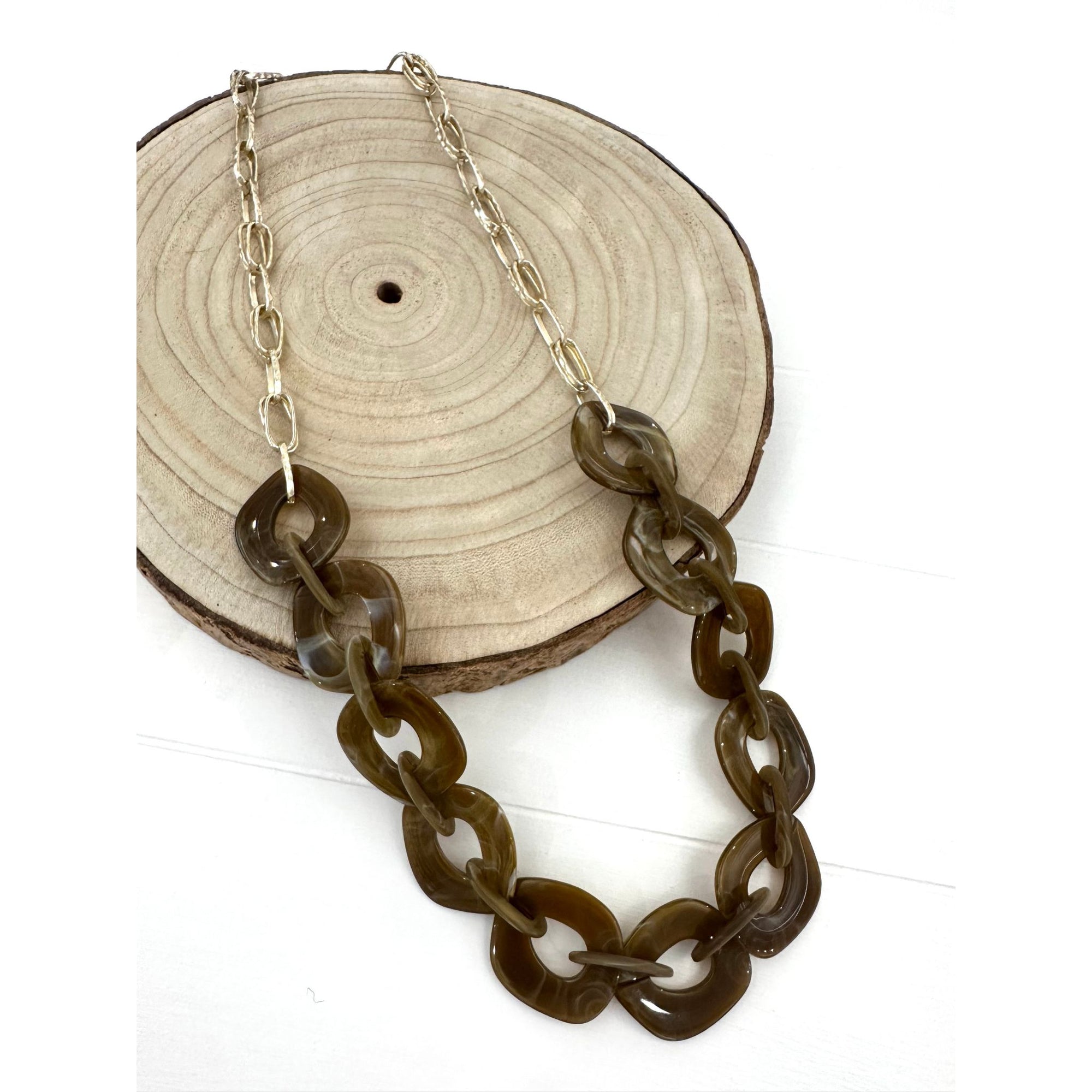 Long Chain Linked Marble Resin Statement Necklace