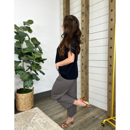 Delvie Houndstooth Wide Leg Pants