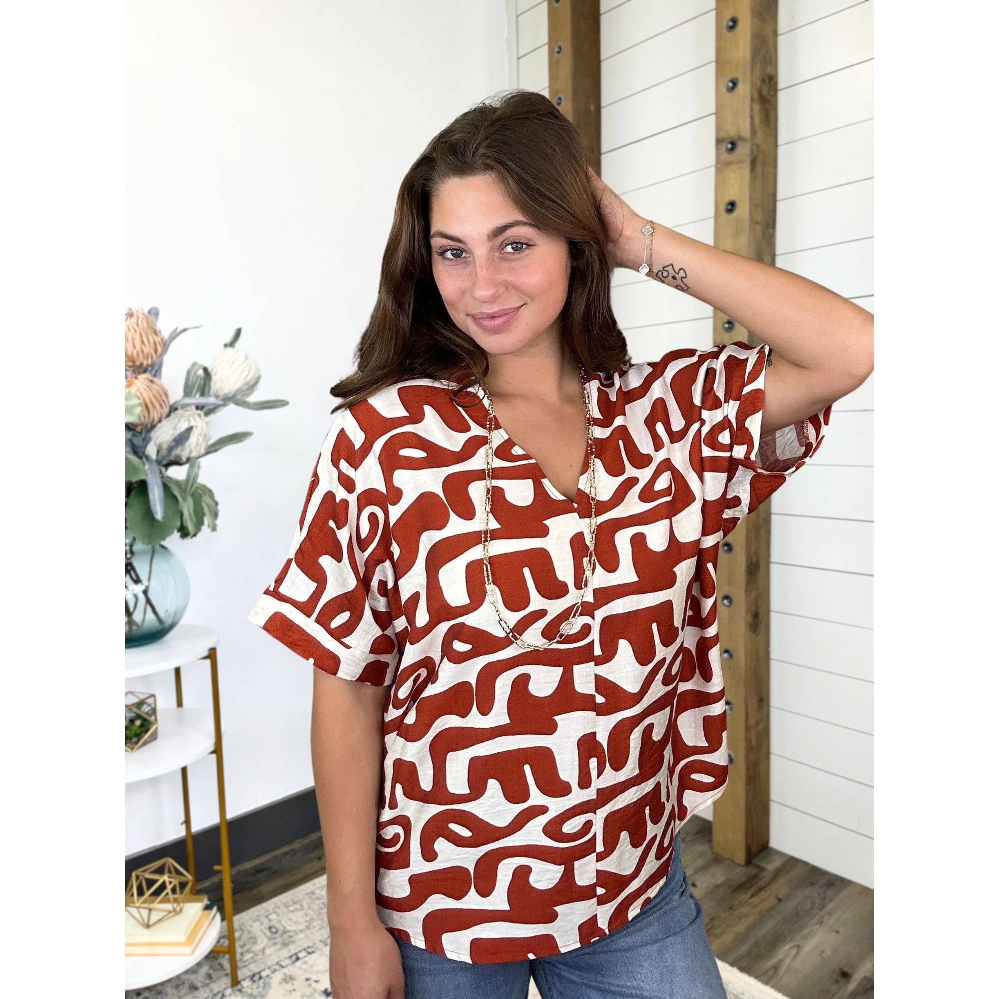 Mod Line Print Top
