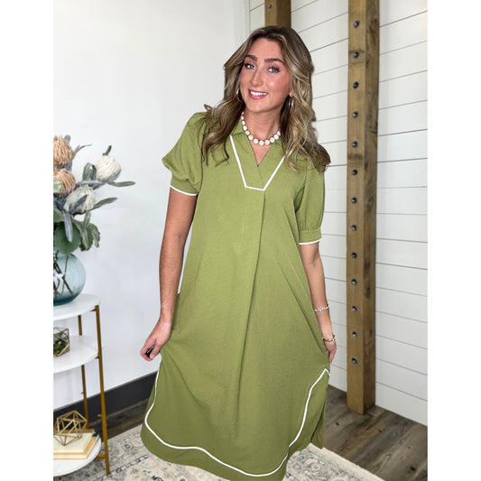 Puff-sleeve dress with relaxed-fit and A-line, Seersucker Midi Dress