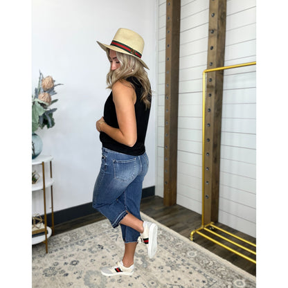 Risen -  Wide Leg Crop Zig Zag hem Denim