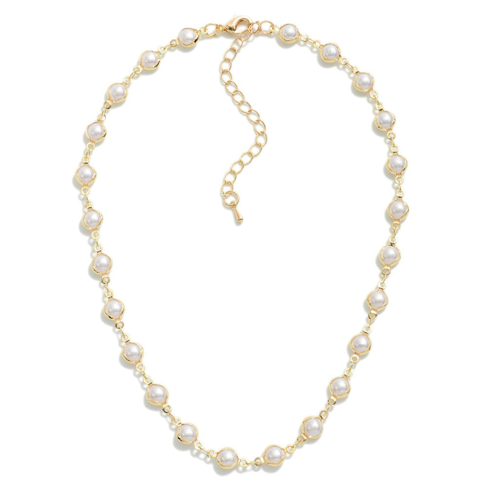 Linked Up Pearl Necklace