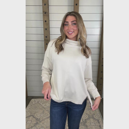 Wild At Heart Pullover