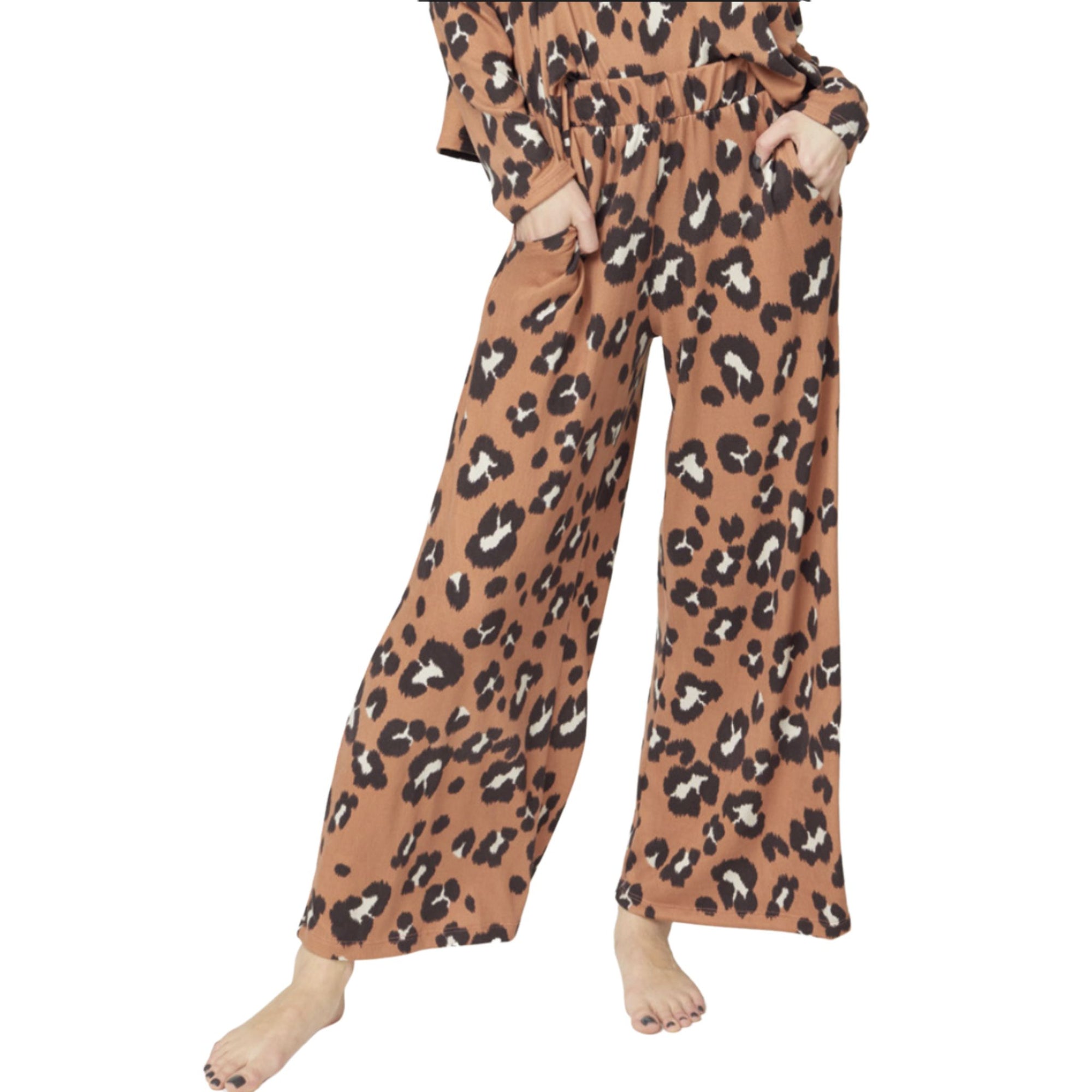 Wide Leg Leopard Knit Pants